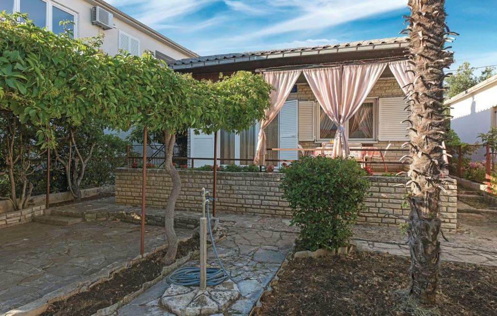 Holiday Home Gveric Vodice Eksteriør bilde