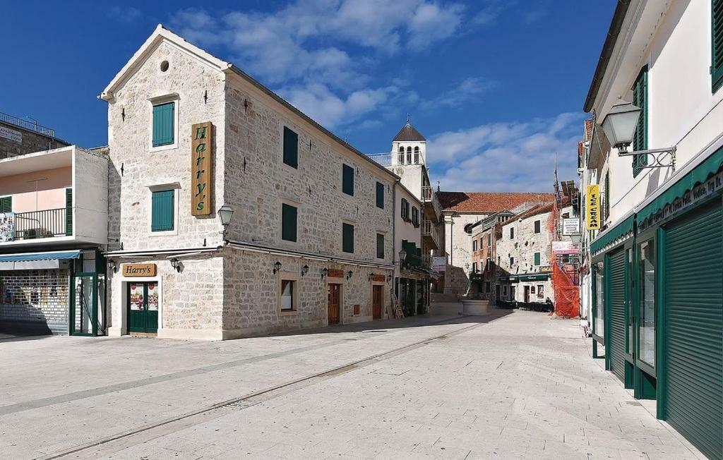 Holiday Home Gveric Vodice Eksteriør bilde